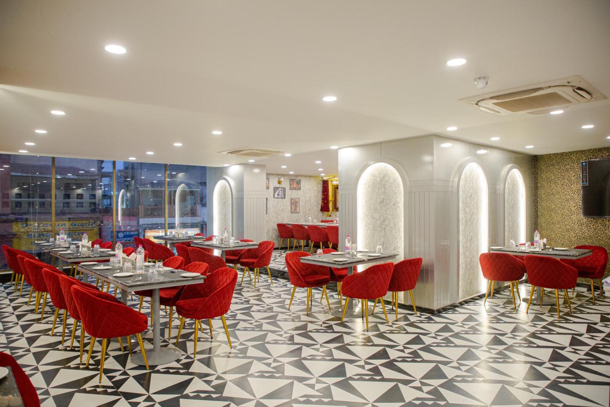 Pearl Courtyard Ξενοδοχείο Βαρανάσι Εξωτερικό φωτογραφία