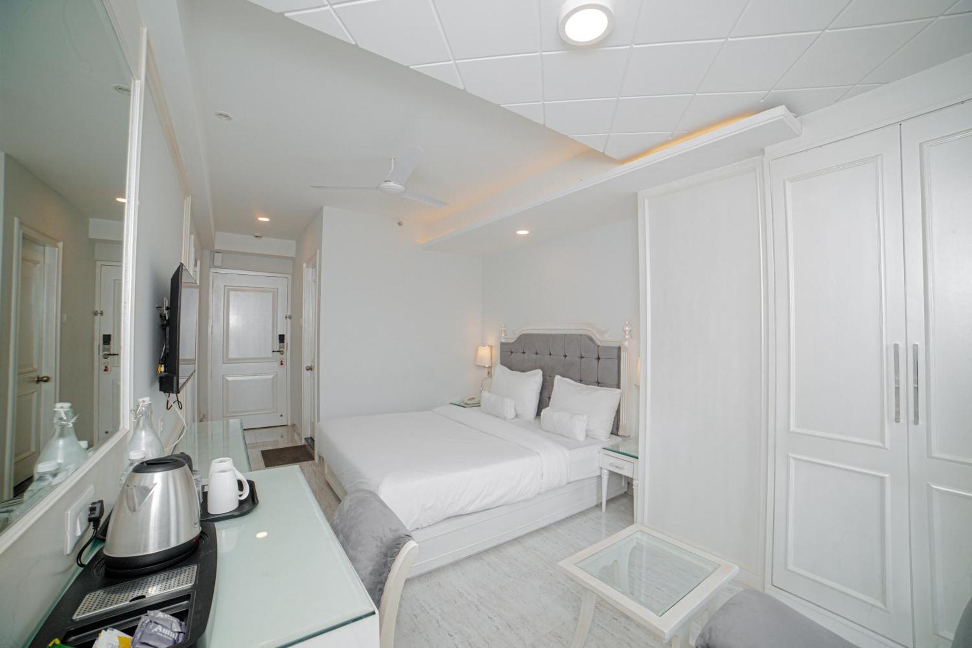 Pearl Courtyard Ξενοδοχείο Βαρανάσι Εξωτερικό φωτογραφία
